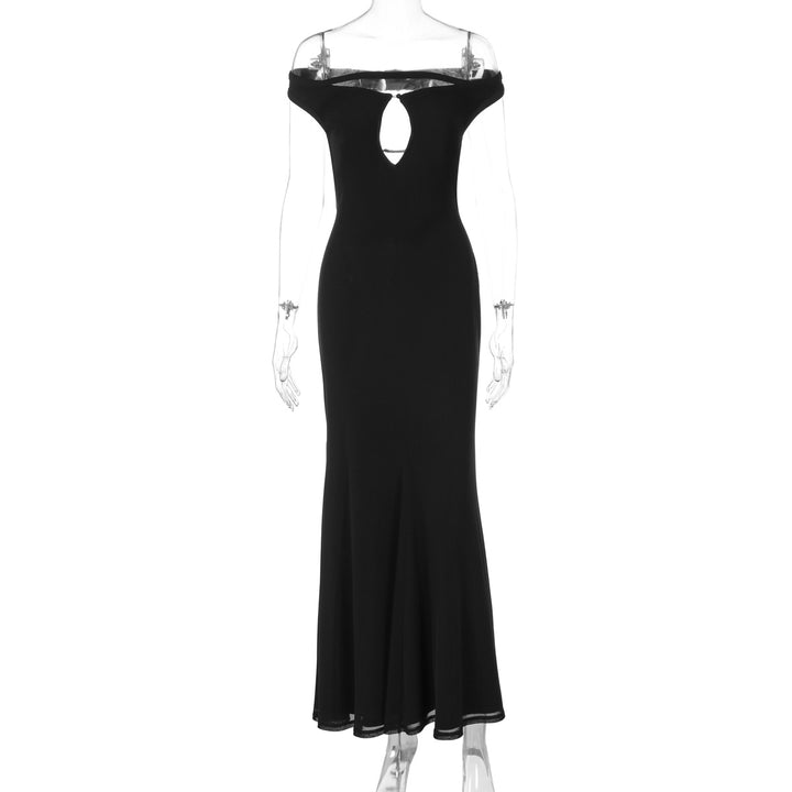 Damer Elegant Wrap Klänning med Off-Shoulder Design och Sprund Bak Mirla-Eva Jonsson