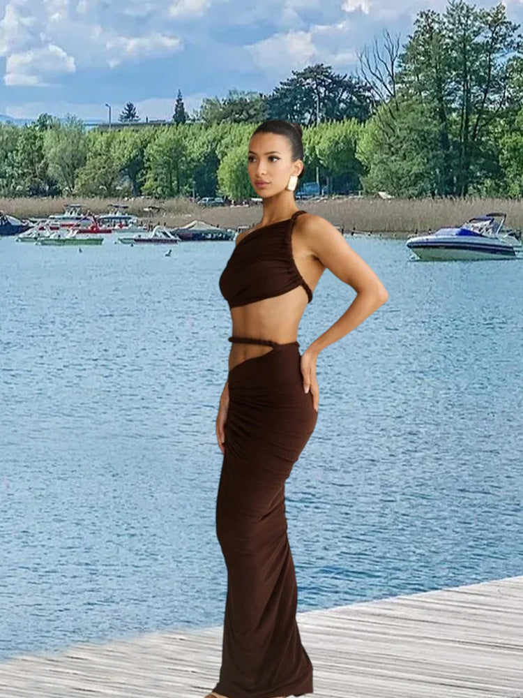 Damer Elegant Wrap Klänning med Sido Rynkor och Högt Skuret Design Mirla-Eva Jonsson