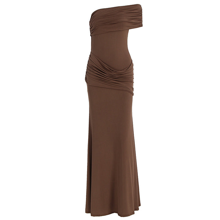 Damer Elegant Wrap-klänning med asymmetrisk överdel och figurnära fåll Mirla-Eva Jonsson