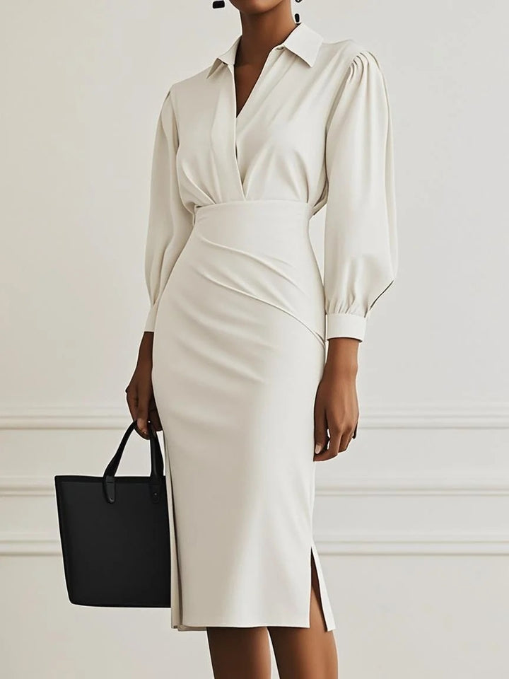 Damer Elegant Wrap-klänning med raffinerad krage och figurnära silhuett Mirla-Eva Jonsson