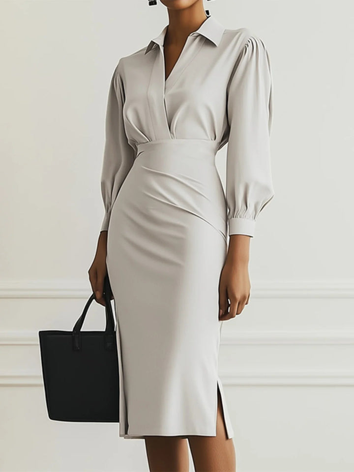Damer Elegant Wrap-klänning med raffinerad krage och figurnära silhuett Mirla-Eva Jonsson