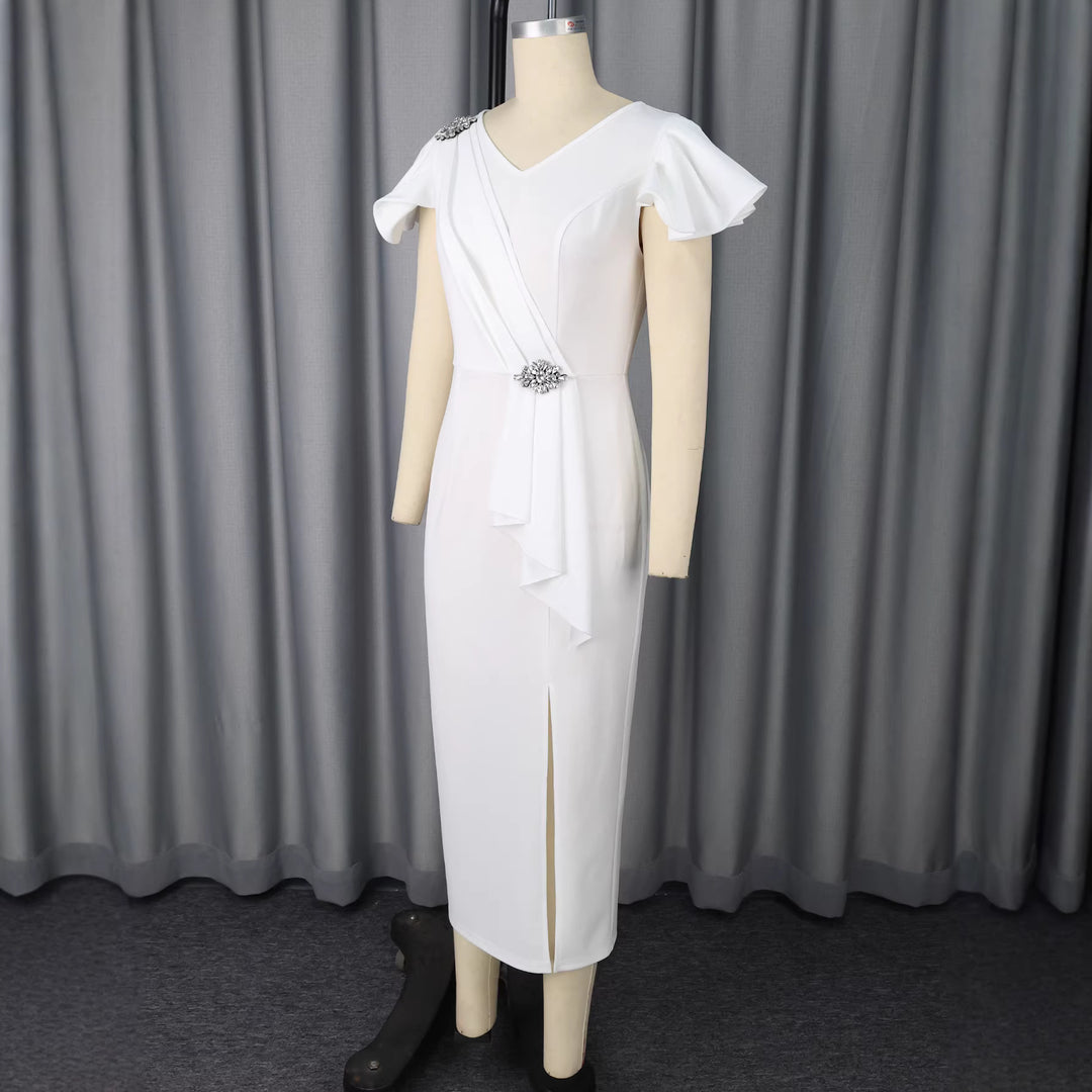 Damer Elegant aftonklänning med figurnära silhuett Mirla-Eva Jonsson