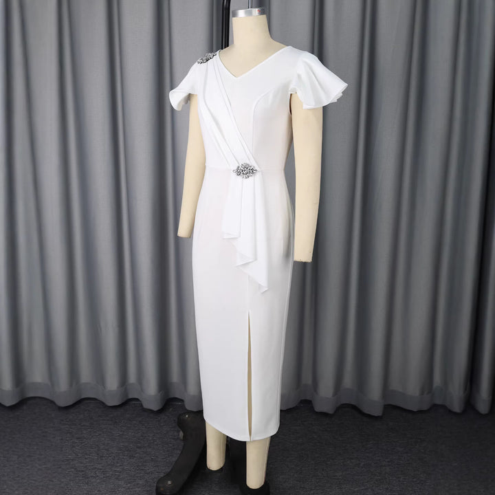 Damer Elegant aftonklänning med figurnära silhuett Mirla-Eva Jonsson