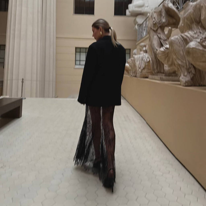 Damer Elegant avslappnad blazer med transparent spetskjol Mirla-Eva Jonsson