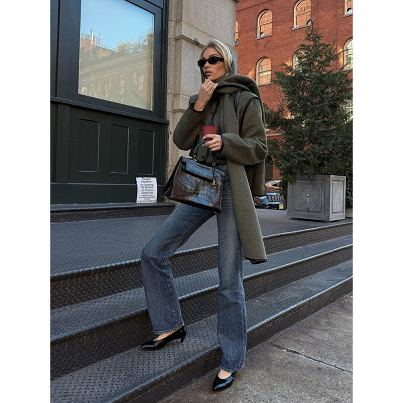Damer Elegant cropped jacka med stilig scarf och raffinerade fickor Mirla-Eva Jonsson