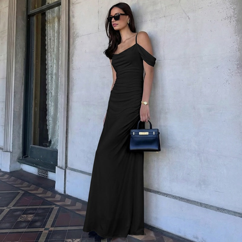 Damer Elegant golvlång klänning med unik drapering Mirla-Eva Jonsson