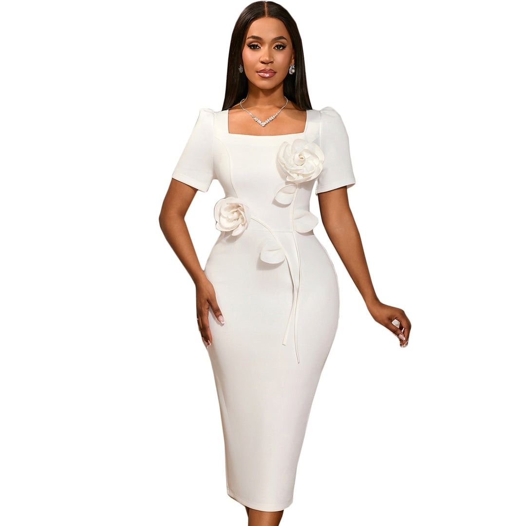 Damer Elegant klädd med 3D-blomapplikationer Mirla-Eva Jonsson
