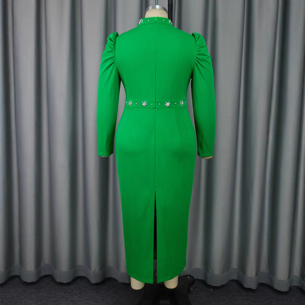 Damer Elegant klänning med asymmetriska cut-outs och blommiga accenter Mirla-Eva Jonsson