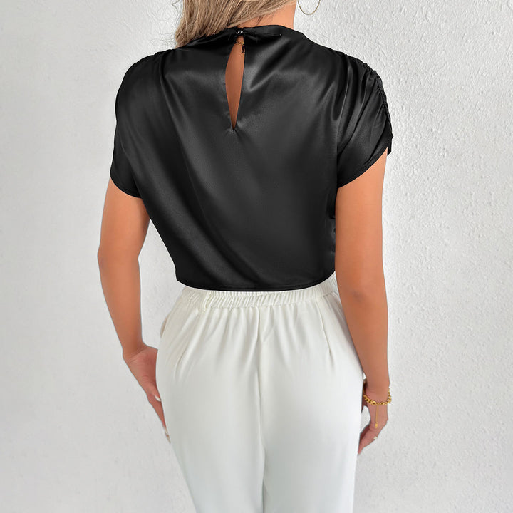 Damer Elegant kortärmad blus med modern ståkrage Mirla-Eva Jonsson