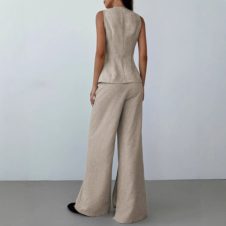 Damer Elegant kostymset med figursydd blazer och vida byxor Mirla-Eva Jonsson