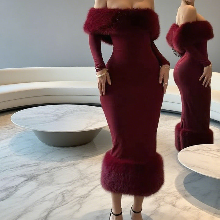 Damer Elegant kvällsklänning med lyxigt fjädrar detalj Mirla-Eva Jonsson