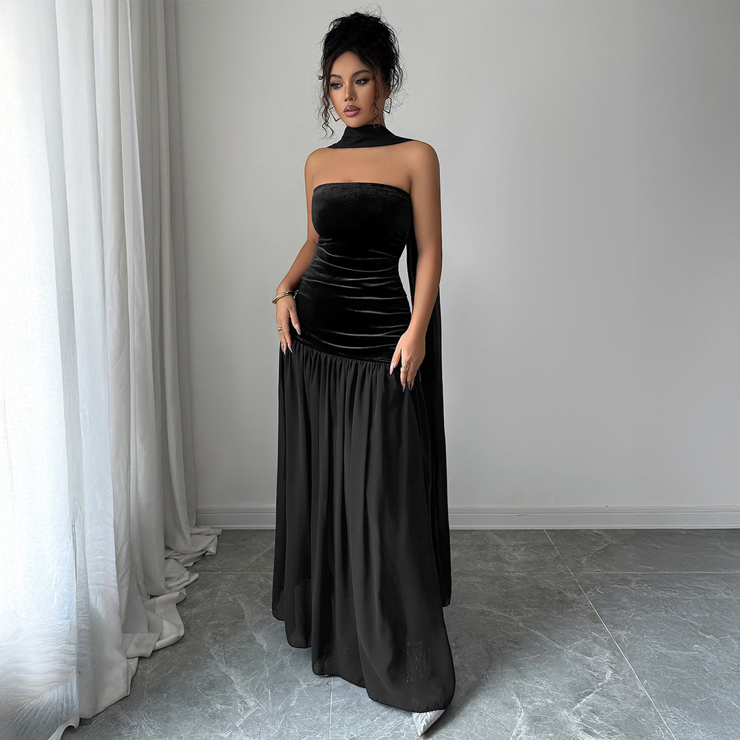 Damer Elegant kvällsklänning med off-shoulder design och flödande kjol Mirla-Eva Jonsson