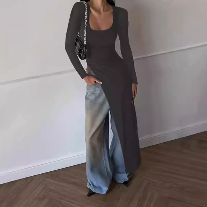 Damer Elegant långärmad klänning med asymmetrisk fåll Mirla-Eva Jonsson