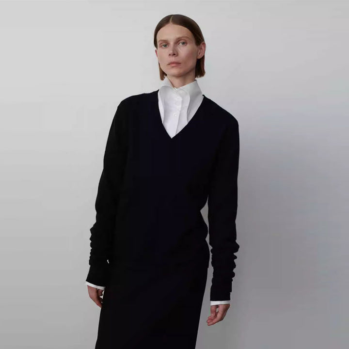 Damer Elegant och Avslappnad Stickad Tröja med V-Hals och Långa Ärmar Mirla-Eva Jonsson