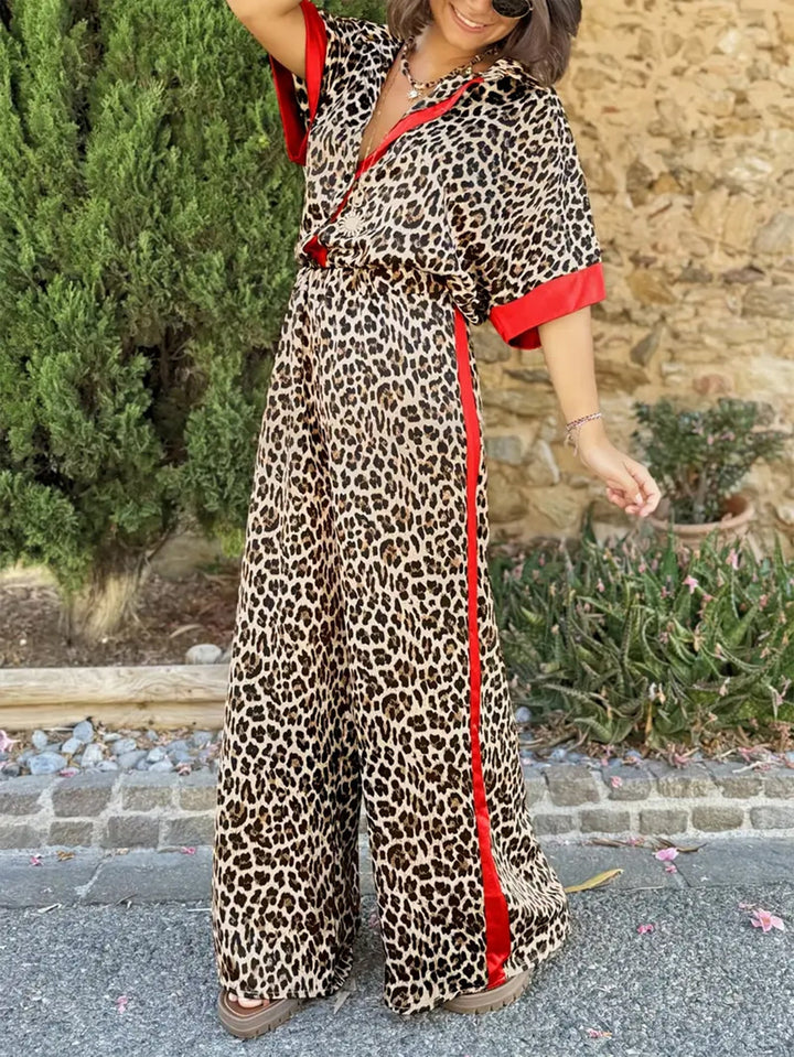 Damer Elegant och Bekväm Linne-Jumpsuit med Leopardsmönster och Kontraststreck Mirla-Eva Jonsson