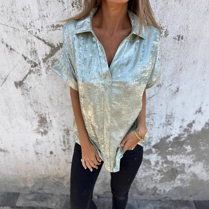 Damer Elegant och avslappnad satinblus med korta ärmar Eva Jonsson-Eva Jonsson