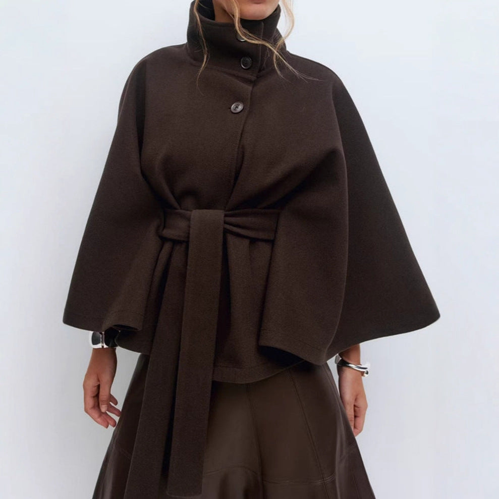 Damer Elegant och bekväm ulljacka med midjebälte Mirla-Eva Jonsson