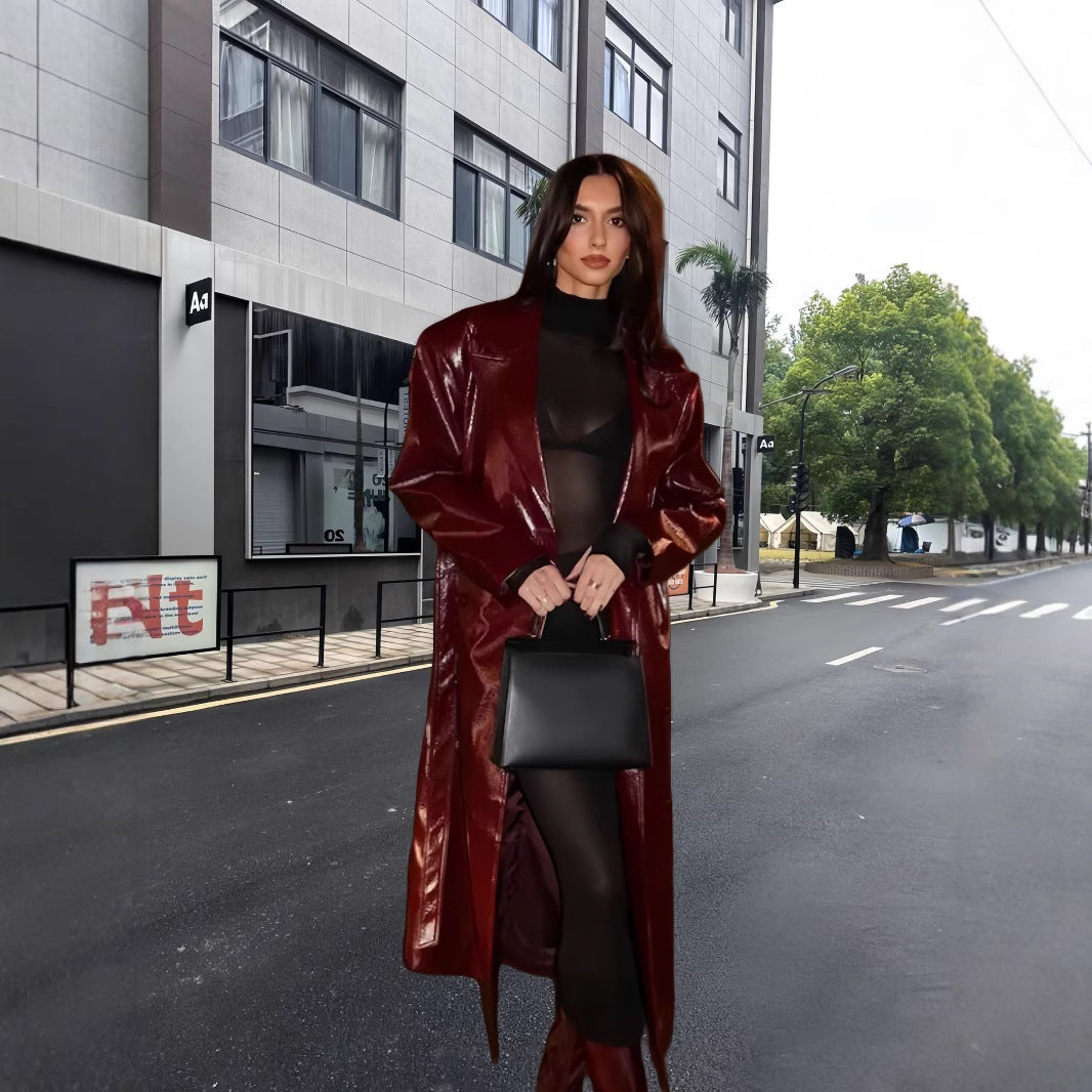 Damer Elegant och figurnära Maxiklänning med transparenta insatser Mirla-Eva Jonsson