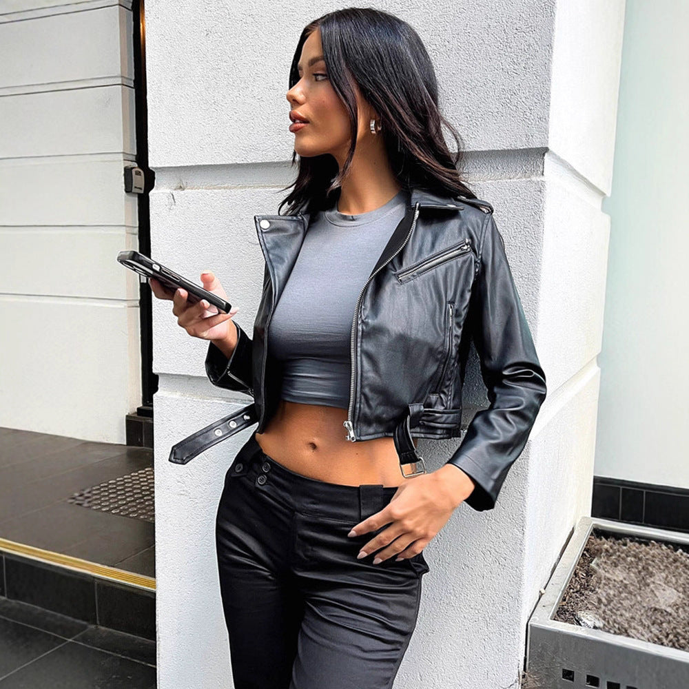Damer Elegant och figurnära konstläder-motorcykeljacka Eva Jonsson-Eva Jonsson