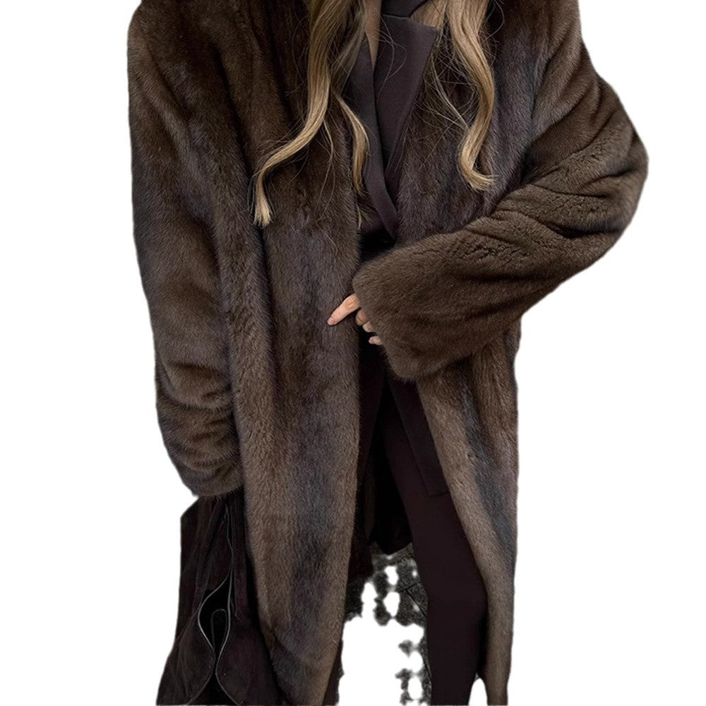 Damer Elegant och fluffig Lång kappa i konstpäls Mirla-Eva Jonsson