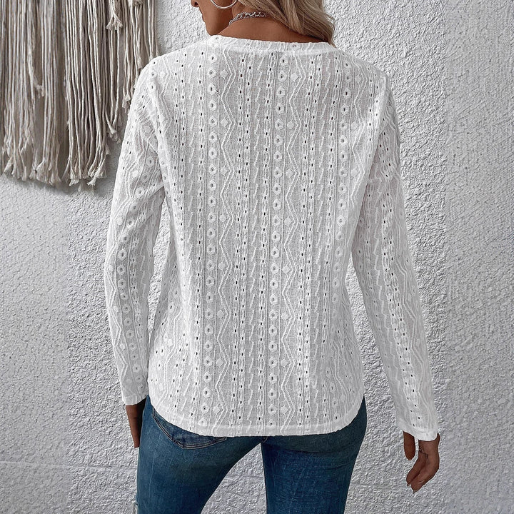 Damer Elegant och luftig blus med broderi Mirla-Eva Jonsson