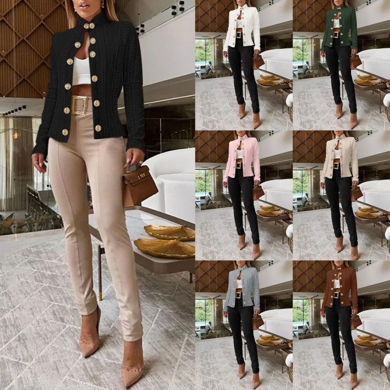Damer Elegant och moderiktig kofta med dekorativa knappar Mirla-Eva Jonsson