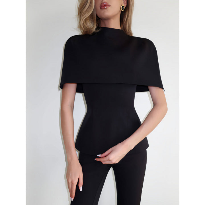 Damer Elegant överdel med asymmetrisk krage och figurnära skärning Mirla-Eva Jonsson
