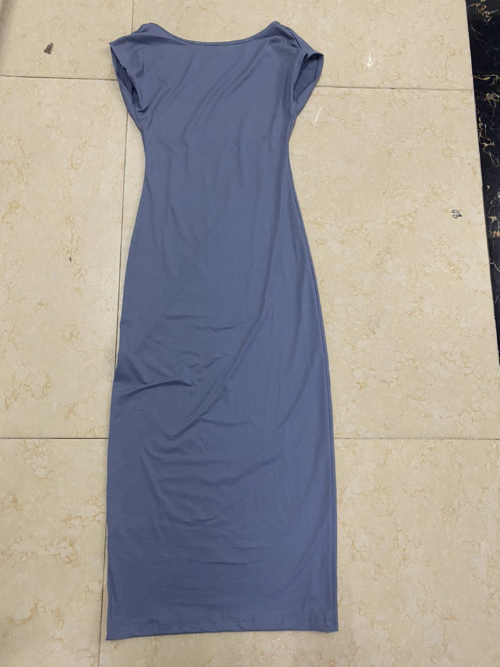 Damer Elegant rygglös maxiklänning med smal passform och fina axelband Eva Jonsson-Eva Jonsson