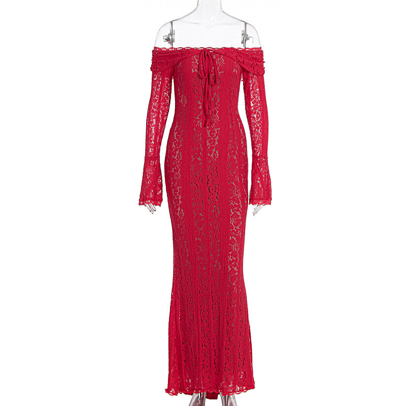 Damer Elegant spetsklänning i figurformad design med off-shoulder design Mirla-Eva Jonsson