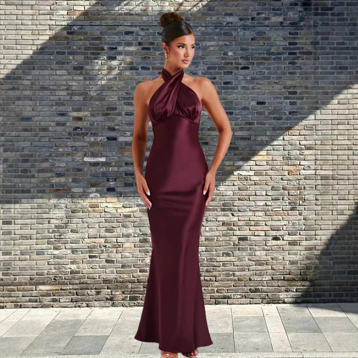 Damer Elegant strapless Maxiklänning med trendig omslagsdesign och diskret glans Mirla-Eva Jonsson