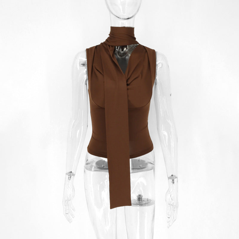 Damer Elegant topp med modernt halsduk-design Mirla-Eva Jonsson