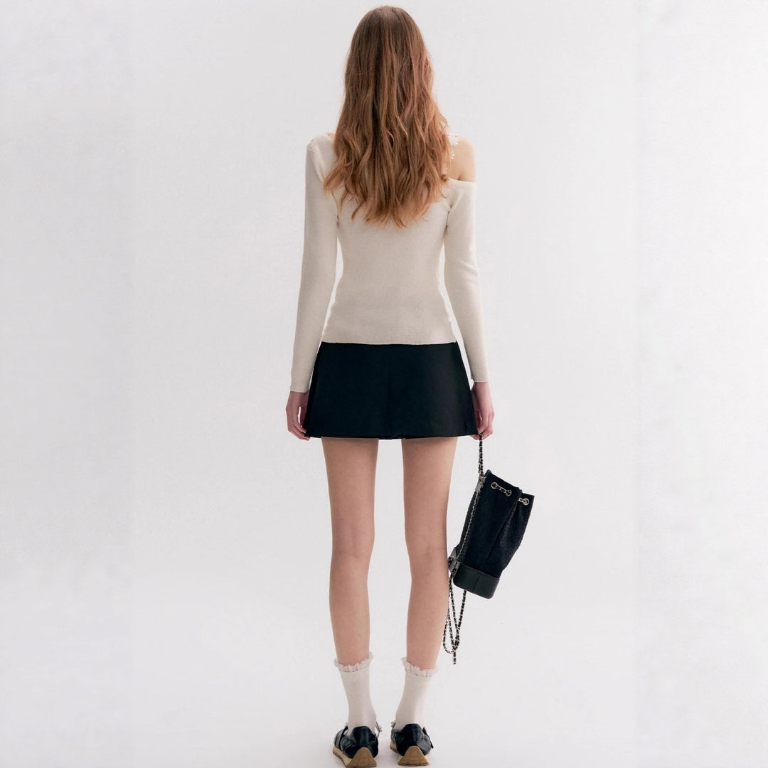 Damer Elegant topp med transparent spetsdetalj Mirla-Eva Jonsson