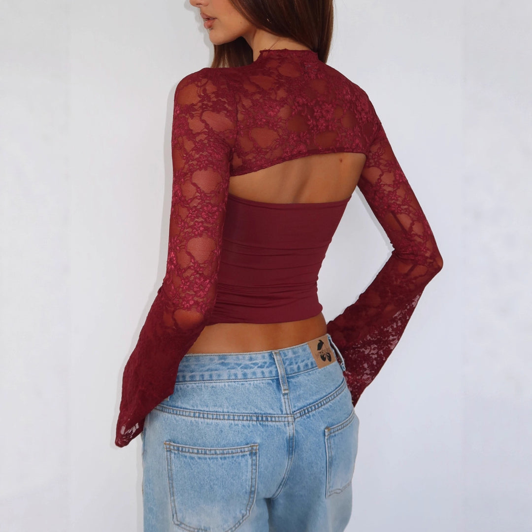 Damer Elegant topp med transparenta ärmar och högkvalitativ spets Mirla-Eva Jonsson