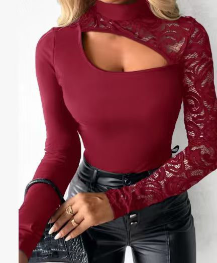 Damer Elegant topp med transparenta spetsärmar och asymmetrisk urringning Mirla-Eva Jonsson
