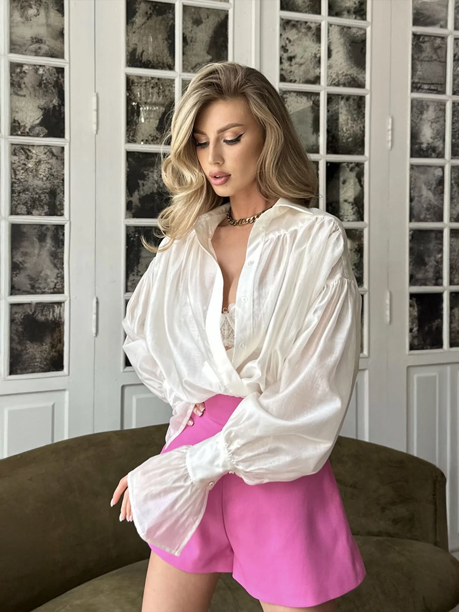 Damer Elegant transparent blus med voluminösa ärmar Mirla-Eva Jonsson