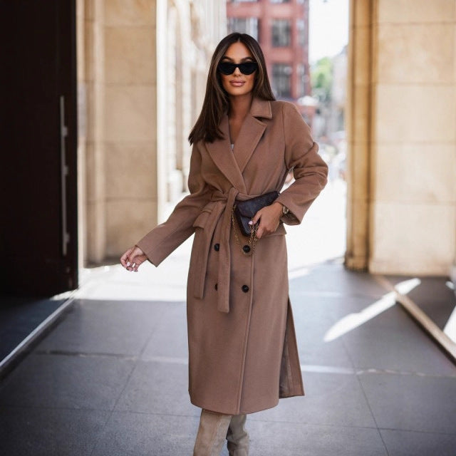 Damer Elegant trenchcoat med knytbälte och figursydd skärning Mirla-Eva Jonsson