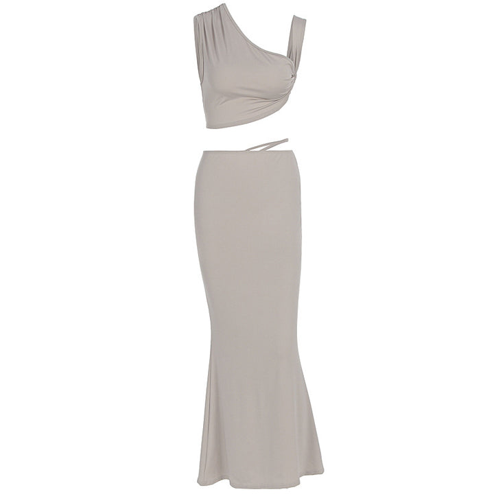 Damer Elegant wrap klänning med asymmetrisk skärning och figurnära design Mirla-Eva Jonsson