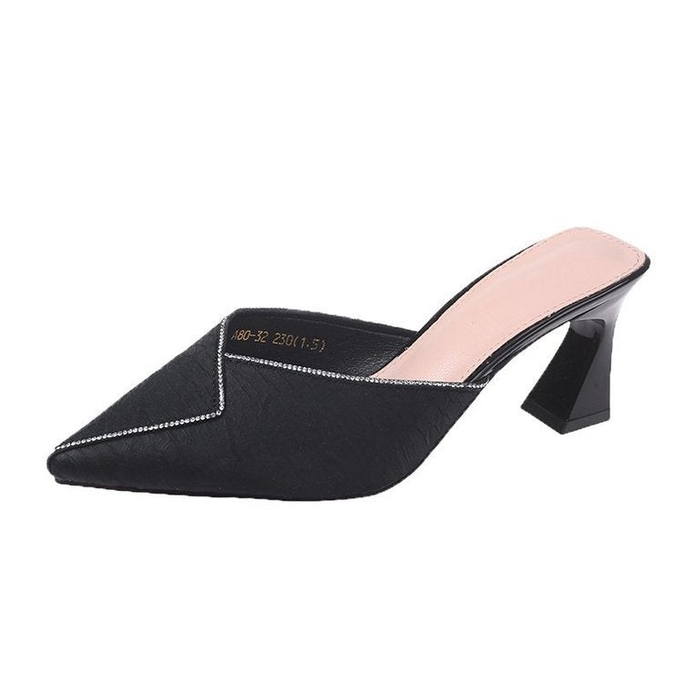 Damer Eleganta Mules med Spetsig Tåområde och Snygg Glans Mirla-Eva Jonsson