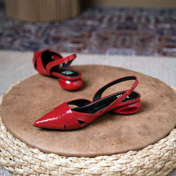 Damer Eleganta Slingback-höga klackar med Snygga Metalliska Accentuer Mirla-Eva Jonsson