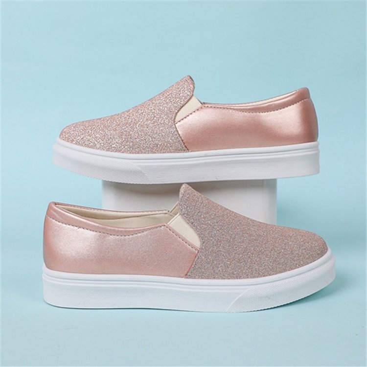 Damer Eleganta Slip-On Sneakers med Glittrande Yta och Halkfri Sula Mirla-Eva Jonsson