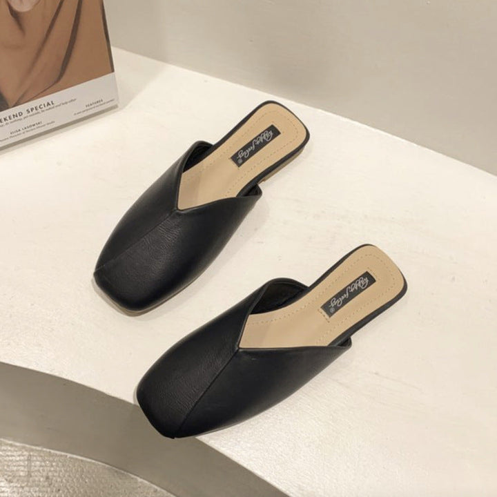 Damer Eleganta och Moderna Mules med Utstickande Över-Kors Design Mirla-Eva Jonsson
