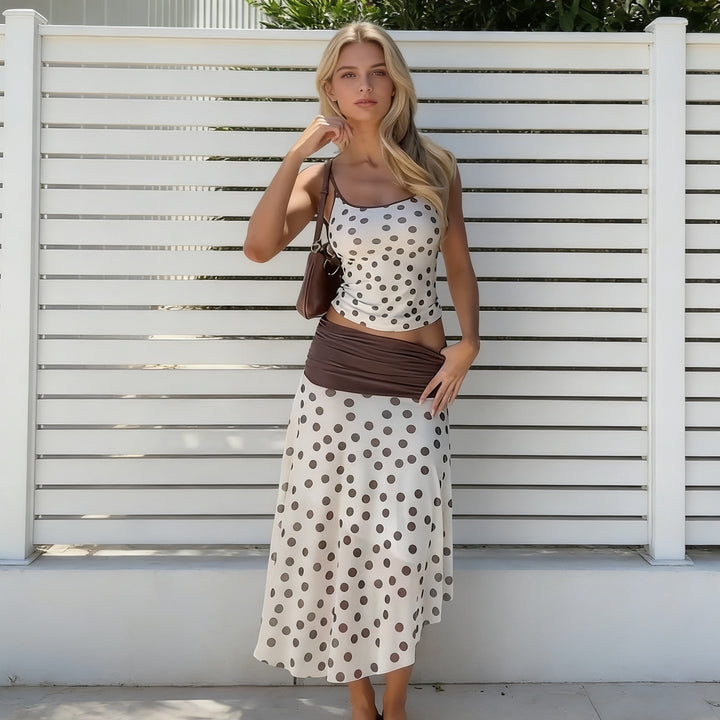 Damer Eleganta polka prickar maxiklänning med figurnära överdel och svängande kjol Mirla-Eva Jonsson