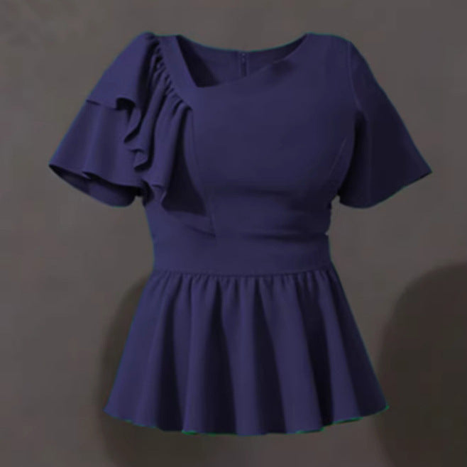 Damer Elegantly cut blouse with voluminous ruffle details Mirla-Eva Jonsson