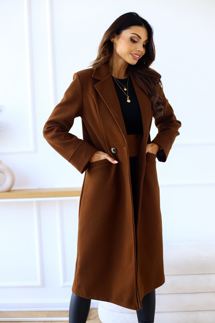 Damer Elegantullkappa med klassisk slag och tidlös design Mirla-Eva Jonsson