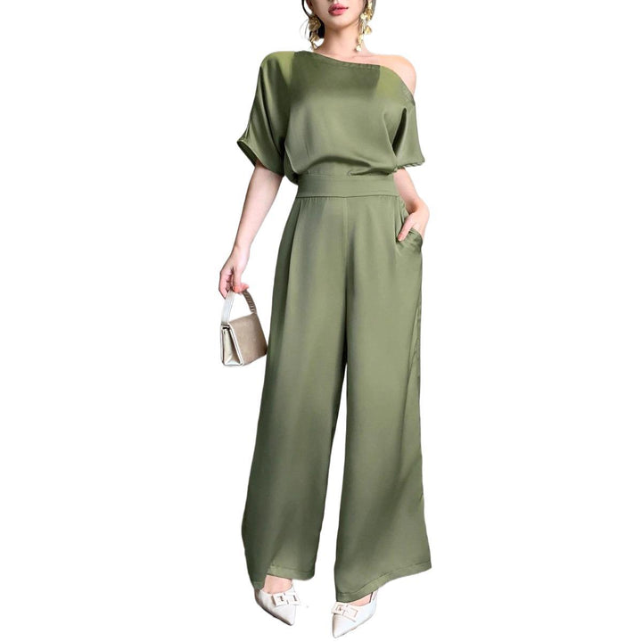 Damer En axel jumpsuit med vid ben och elegant snitt Mirla-Eva Jonsson