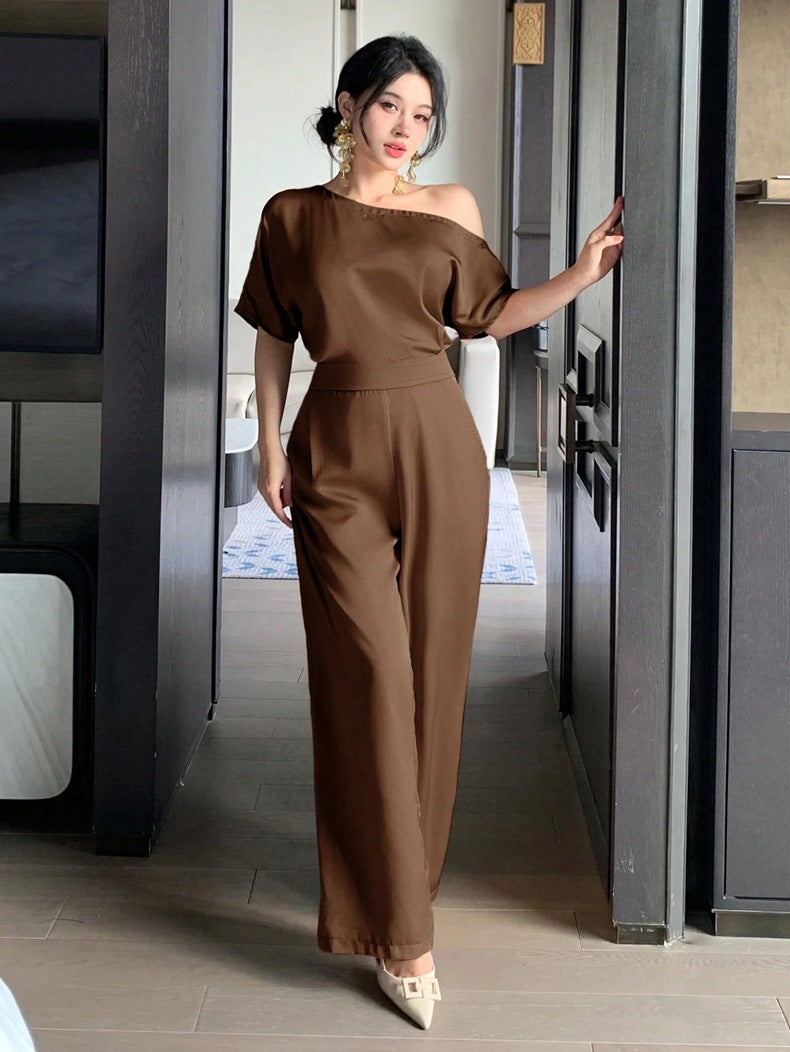 Damer En axel jumpsuit med vid ben och elegant snitt Mirla-Eva Jonsson