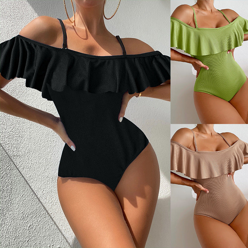 Damer En-delad baddräkt med elegant volangdetalj Mirla-Eva Jonsson