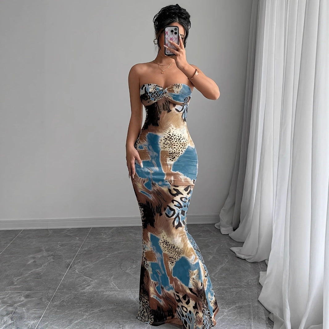 Damer Etuiklänning med strapless design och djurmönster Eva Jonsson-Eva Jonsson
