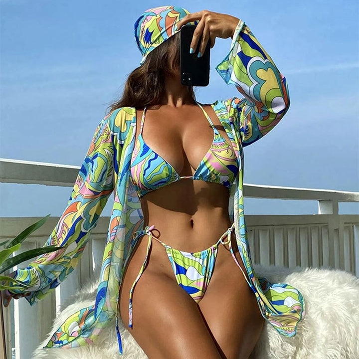 Damer Färgglad mönstrad bikini med lång cover-up Mirla-Eva Jonsson