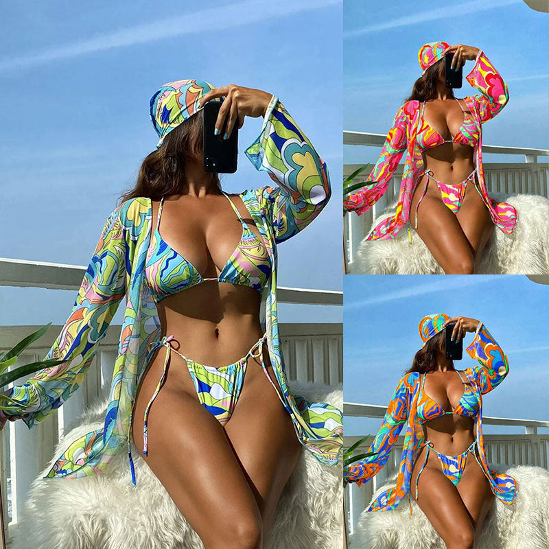 Damer Färgglad mönstrad bikini med lång cover-up Mirla-Eva Jonsson